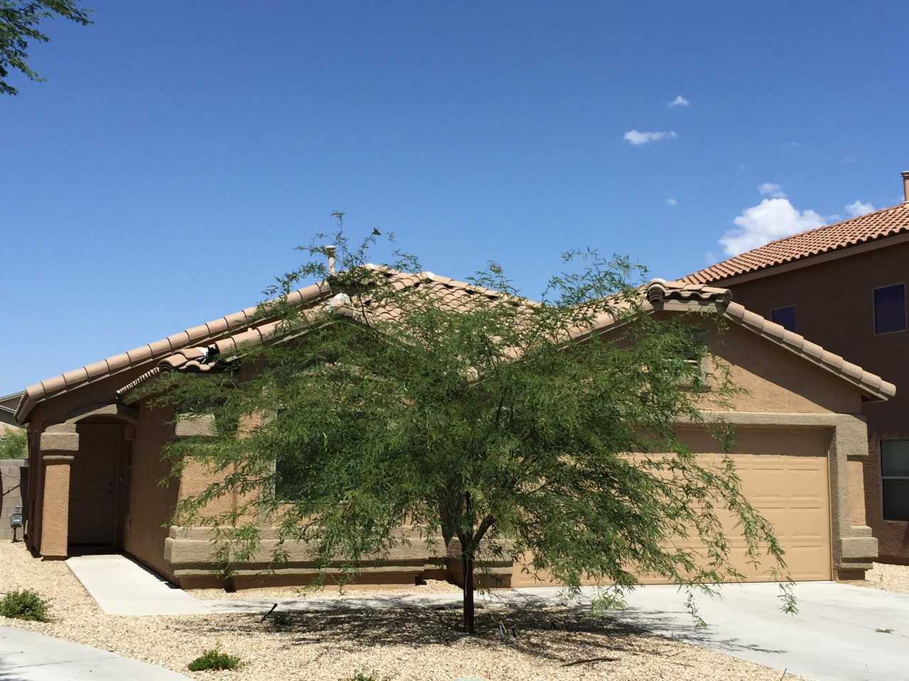 8478 S Hunnic Dr - Photo 3 of 29