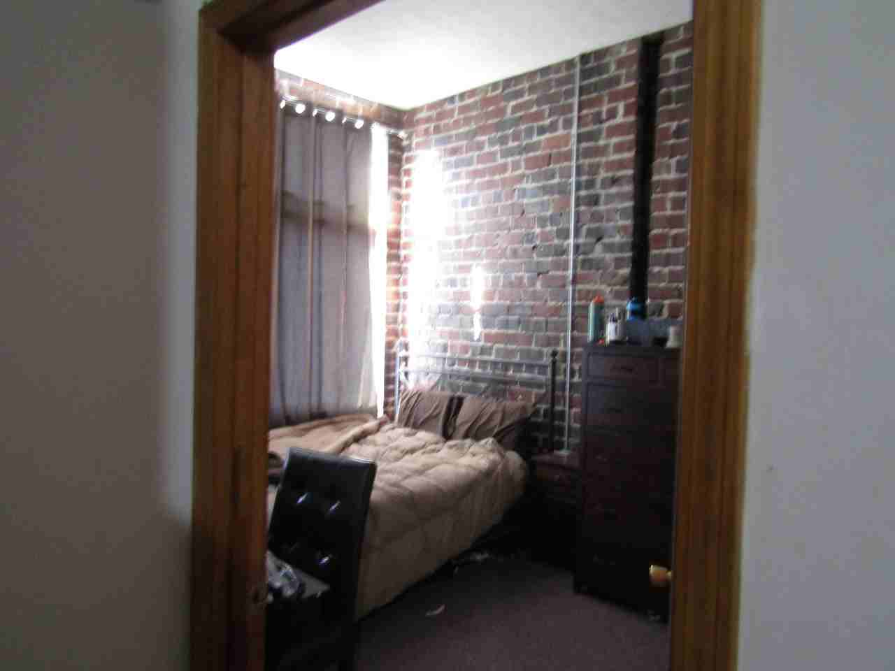 18 1/2 18 1/2 C South Court Street - Photo 2 of 7