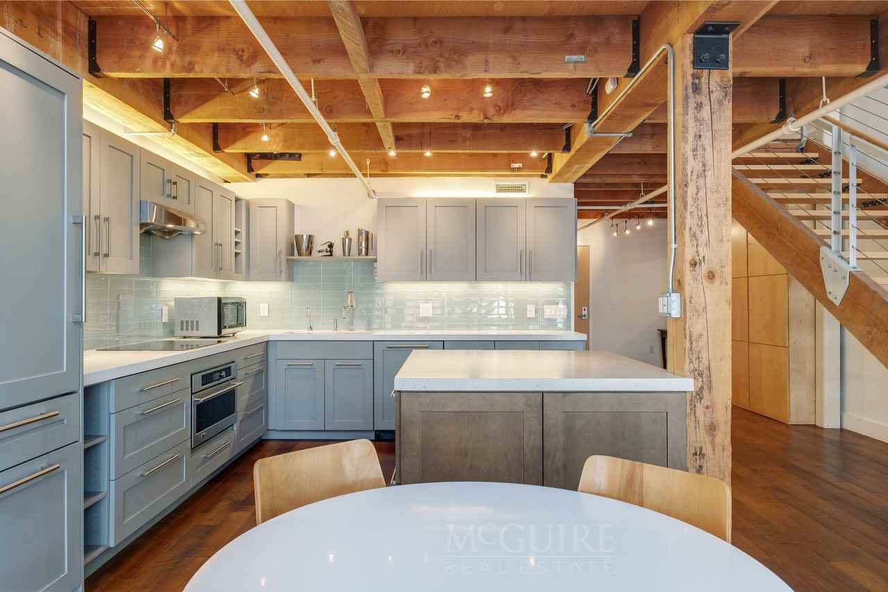 650 Delancey St 410 - Photo 3 of 26
