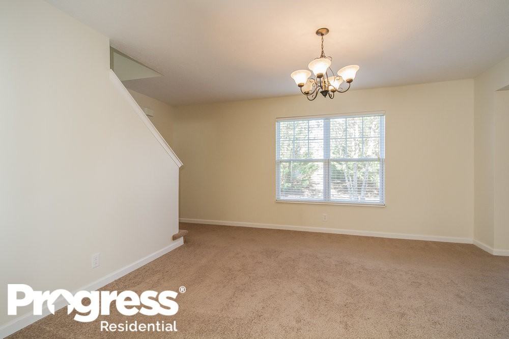 3137 Hidden Creek Dr - Photo 3 of 17