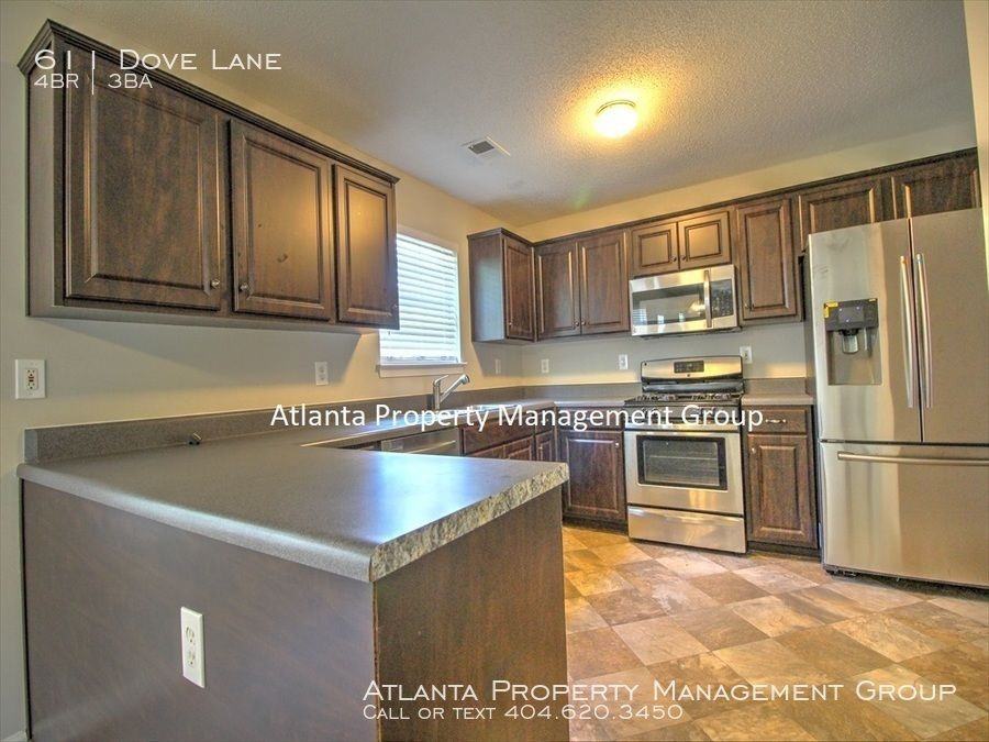 611 Dove Lane - Photo 3 of 12