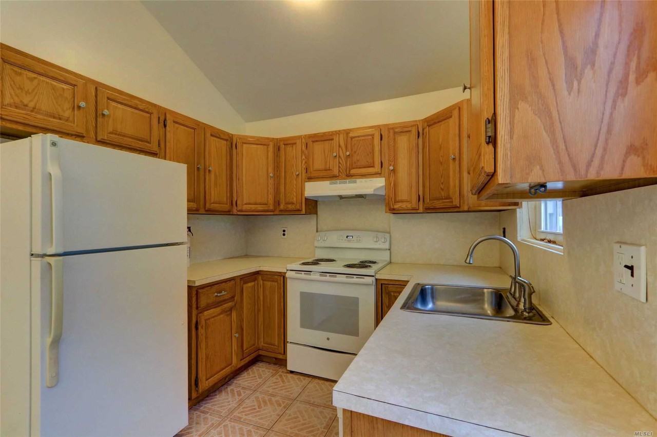 19 Fulton St - Photo 2 of 15