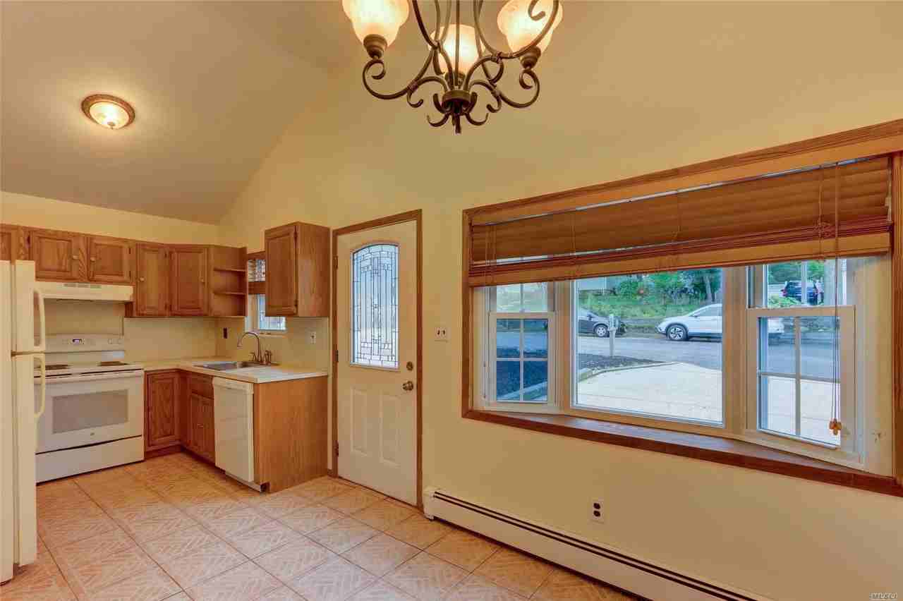 19 Fulton St - Photo 3 of 15