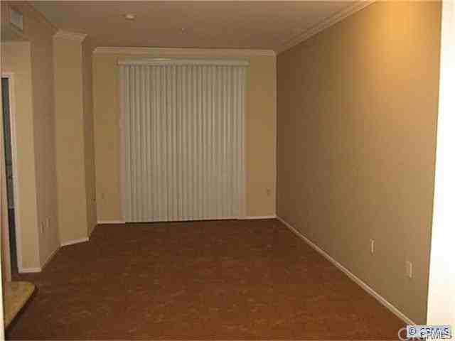 2212 Watermarke Place - Photo 3 of 23