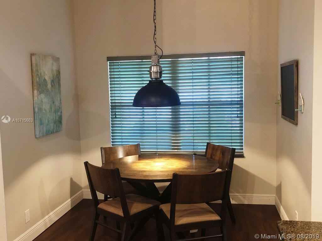 624 Vista Meadows Drive - Photo 2 of 7