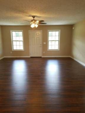 288 Amelia Drive - Photo 2 of 17
