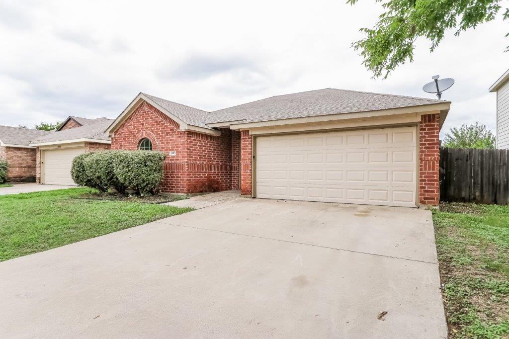 1905 Belshire Ct - Photo 3 of 16