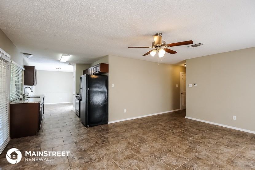 216 E Malone Ave - Photo 3 of 16