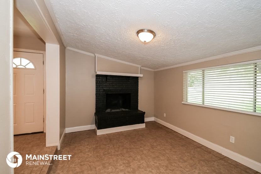 6965 Miss Muffet Ln N - Photo 3 of 16