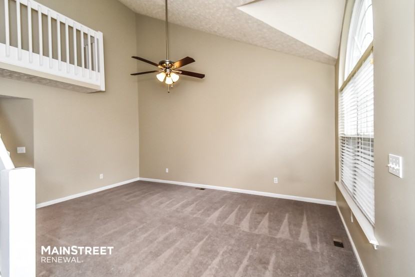 4325 Willow View Blvd - Photo 2 of 15