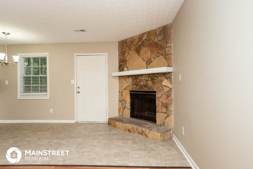 5845 Bearing Way - Photo 3 of 15
