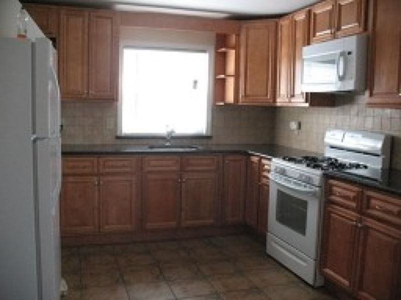 1022 Prospect St - Photo 3 of 13