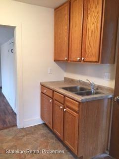 1019-1019 1/2 Garfield Ave - Photo 3 of 7