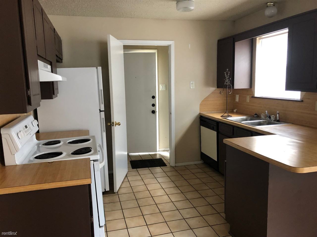 1106 Indian Springs Rd - Photo 3 of 6