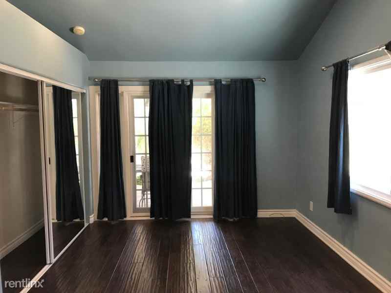 19733 Redwing St Ca 91364 Ab - Photo 3 of 24