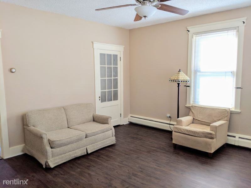 68 Chestnut St - Photo 3 of 19