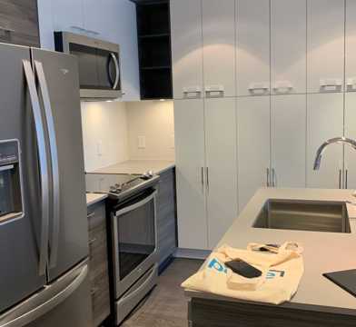 10603 140 St Surrey Bc Surrey Bc V3t 4n9 1 Bedroom Apartment For