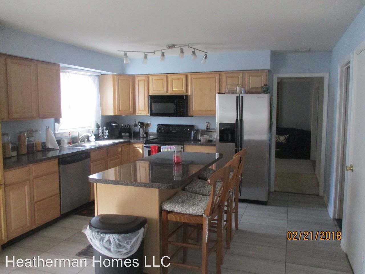 4715 Hopkins Drive - Photo 2 of 27