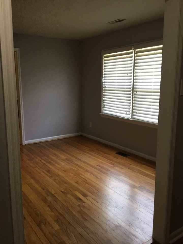 585 Mt. Pleasant Road - Photo 3 of 13