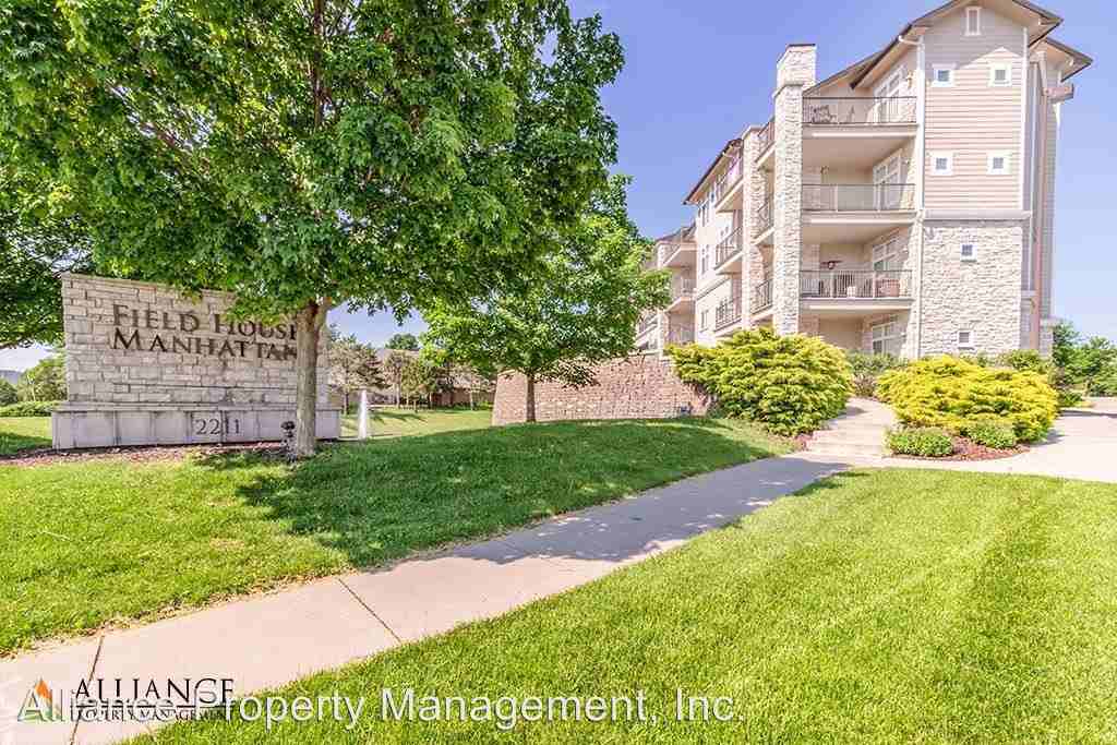 2211 College Ave. #403