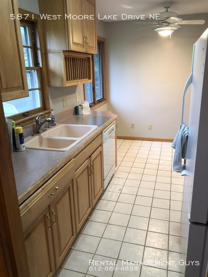 5871 West Moore Lake Drive Ne - Photo 3 of 20
