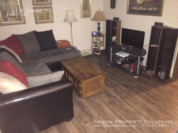 1116 Darby St. - Photo 2 of 5