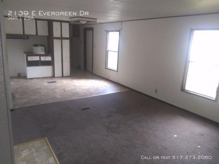 2139 E Evergreen Dr - Photo 2 of 2