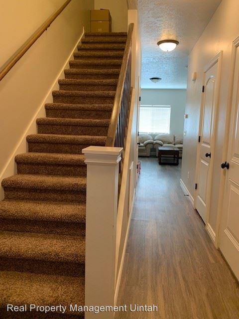 Gray Fox Lane - Photo 3 of 13