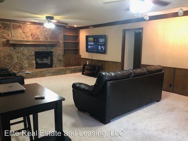 9612 Warringer Court - Photo 2 of 14