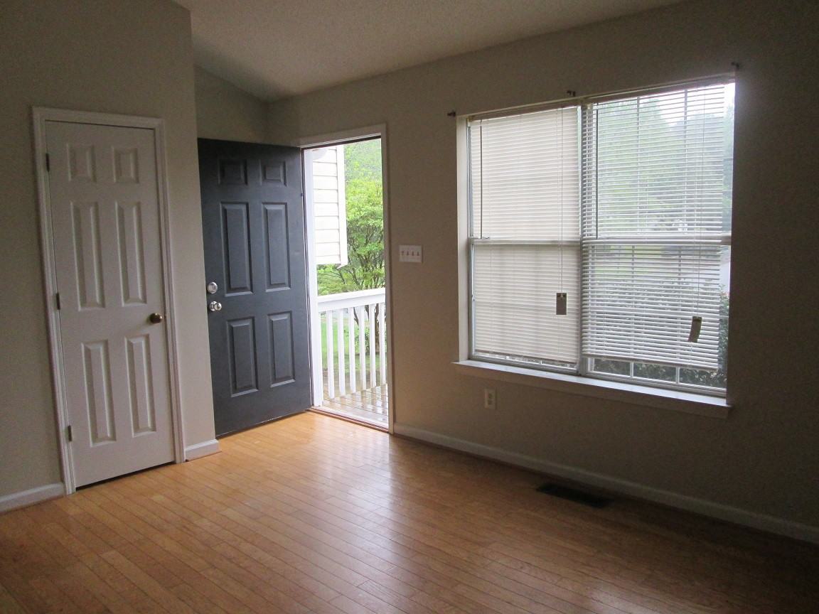 6345 Malone Rd - Photo 5 of 11