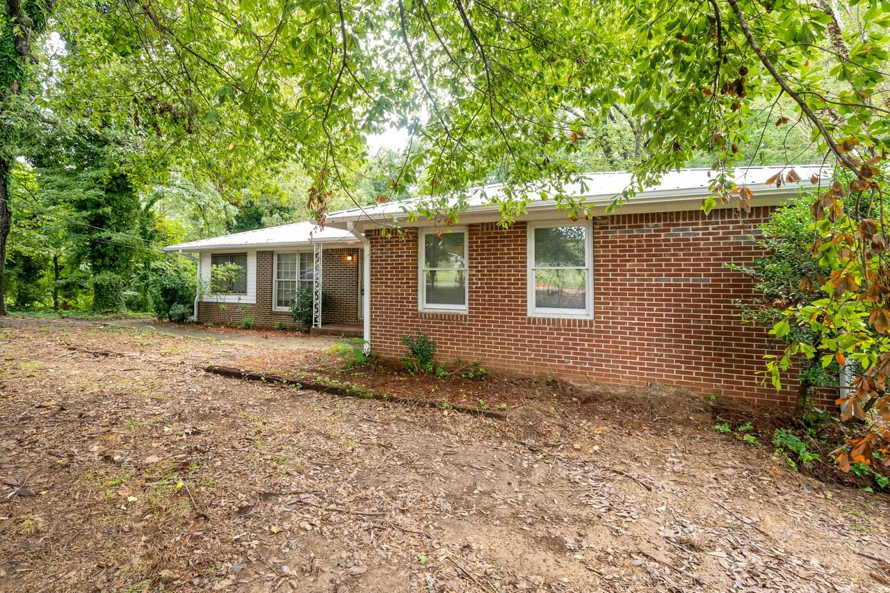 5628 Charles Hamilton Rd - Photo 2 of 38