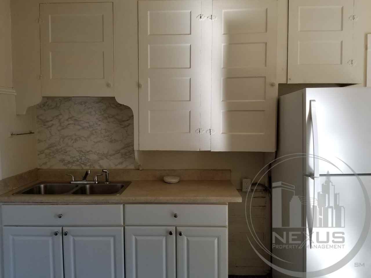 288-292 Rathbun St - Photo 3 of 18