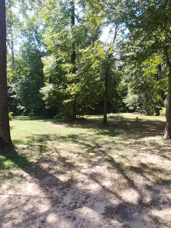 10934 Oakwood Drive - Photo 3 of 13