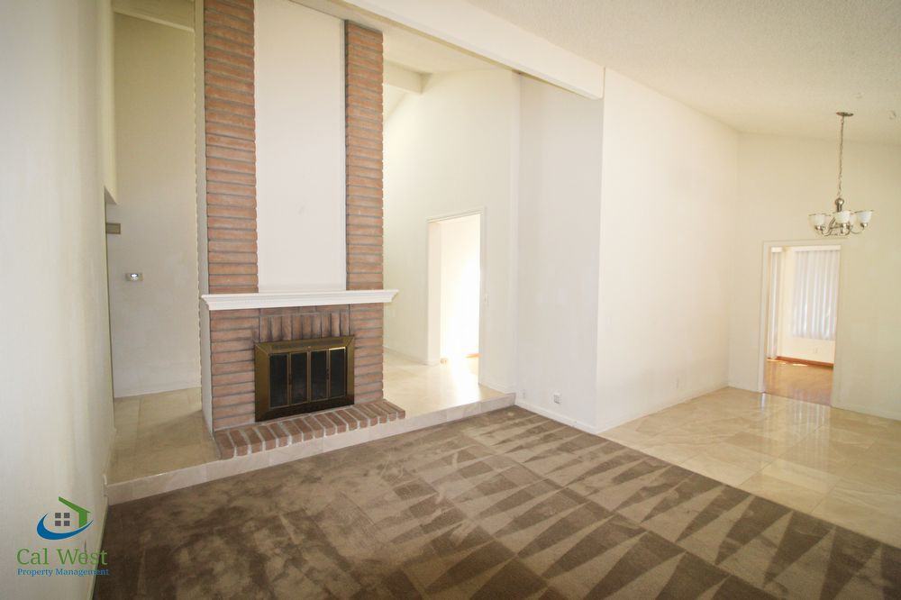 759 Casswood Ct - Photo 2 of 17