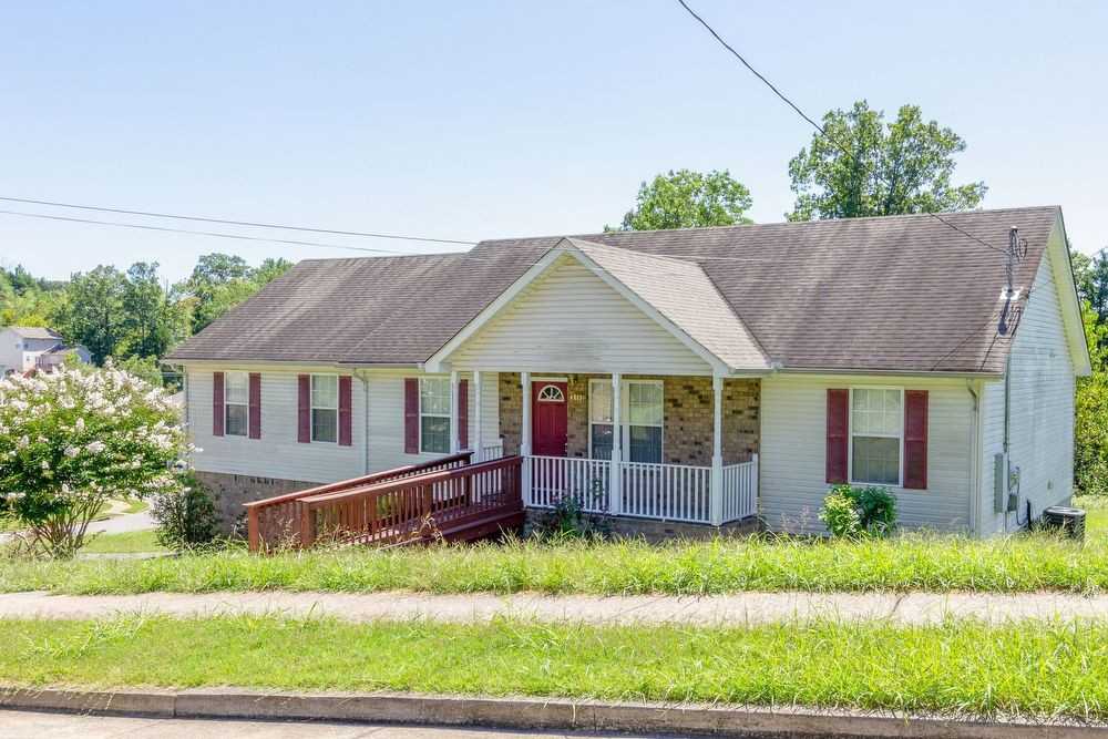 4817 Highlander Cove - Photo 2 of 28