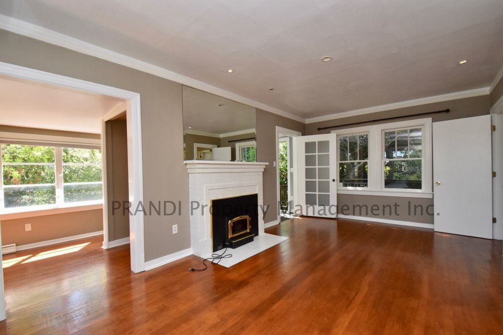 63 Ivy Dr - Photo 3 of 16