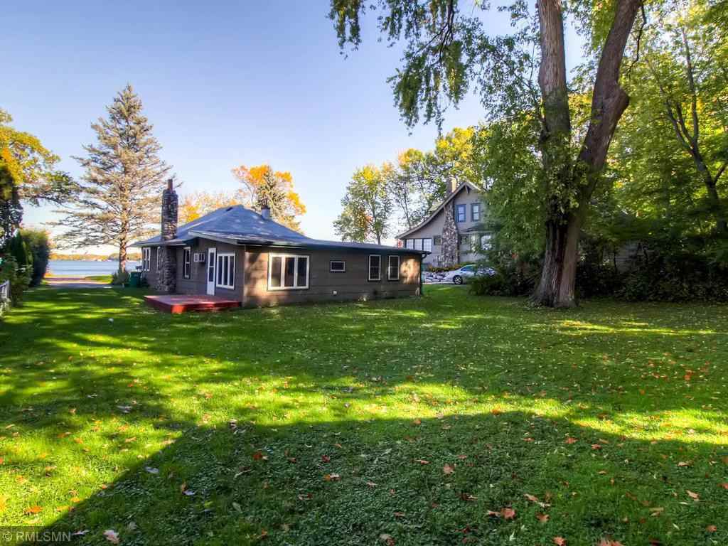 3407 Crystal Bay Road - Photo 2 of 16