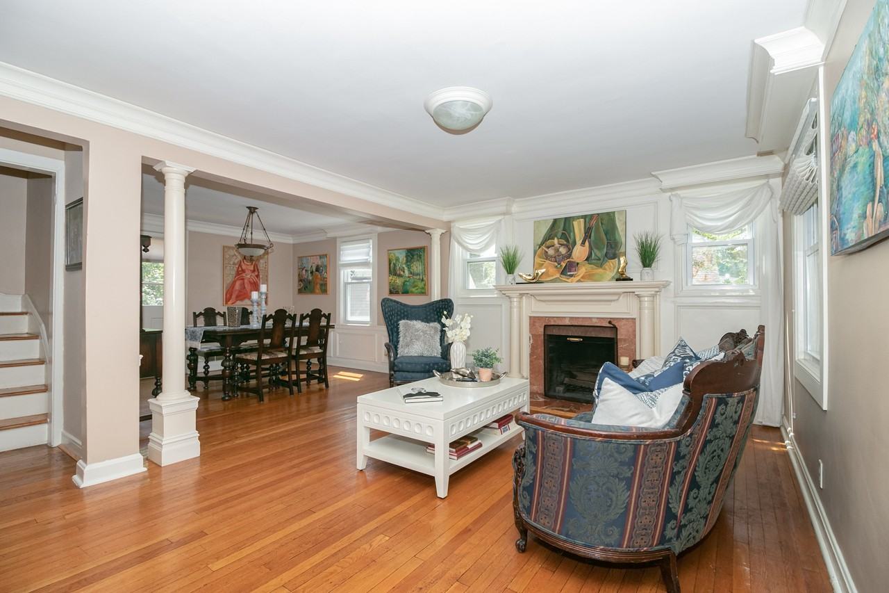 4 Algonquin Drive - Photo 2 of 12