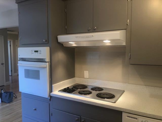 1022 Williams Way - Photo 3 of 13