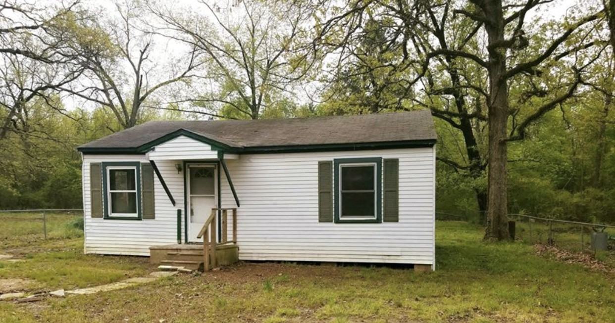 3229 Marjorie Street - Photo 3 of 5