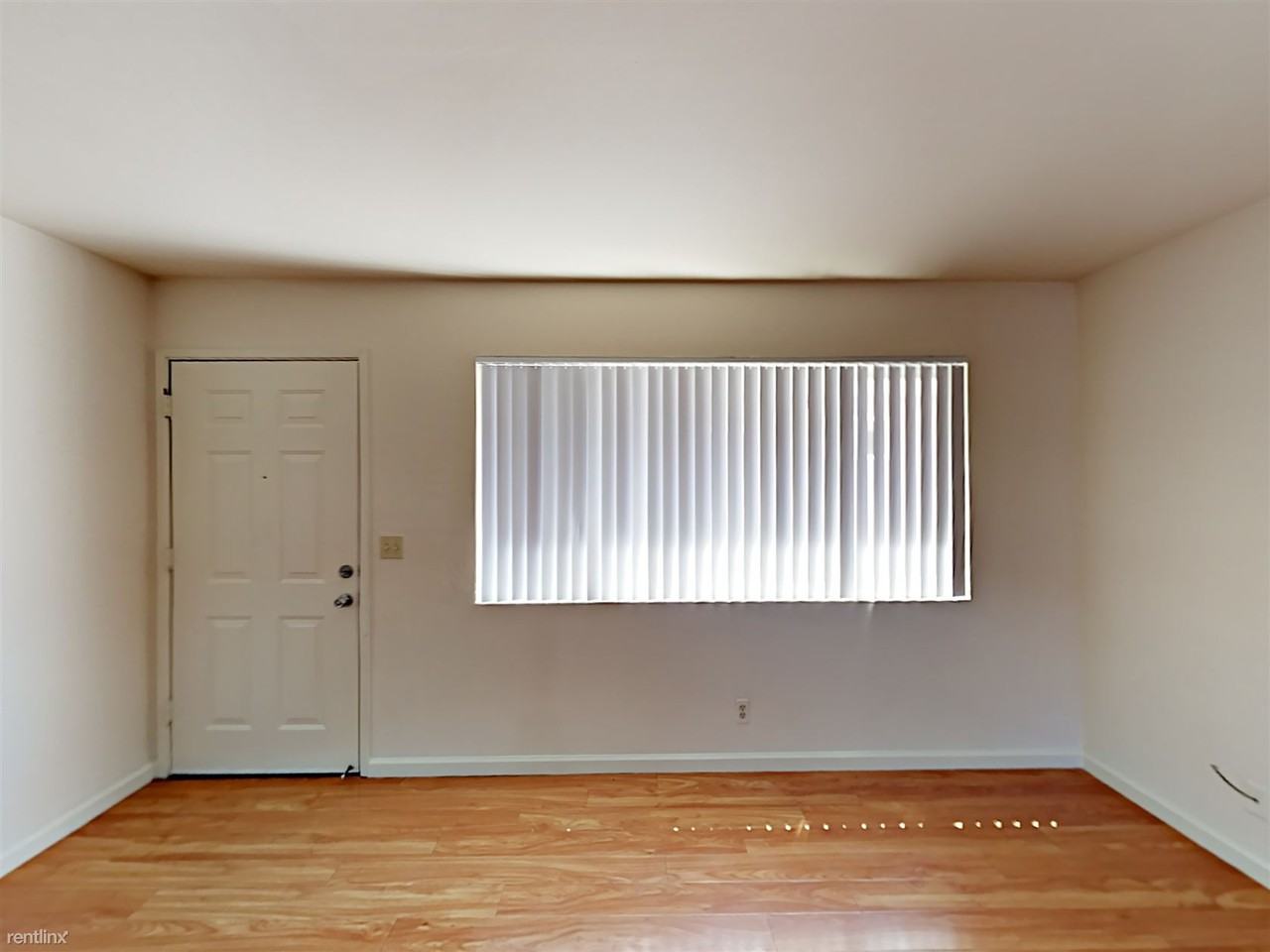 247 N 8th St - Photo 3 of 11