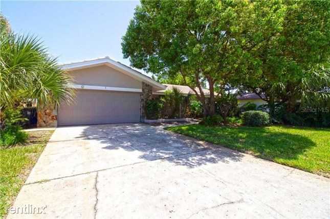 2678 Countryclub Dr - Photo 3 of 43