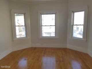 E Ashland St Brockton Ma 02302 3 Bedroom Apartment For