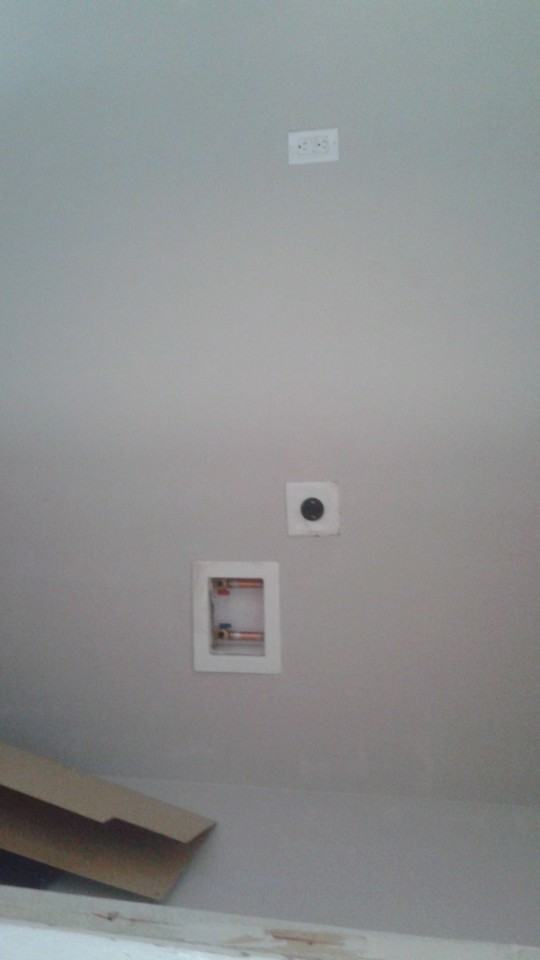 502 Ave F - Photo 2 of 8