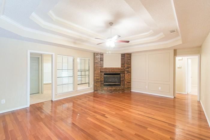 1416 Sweetgum Circle - Photo 3 of 10