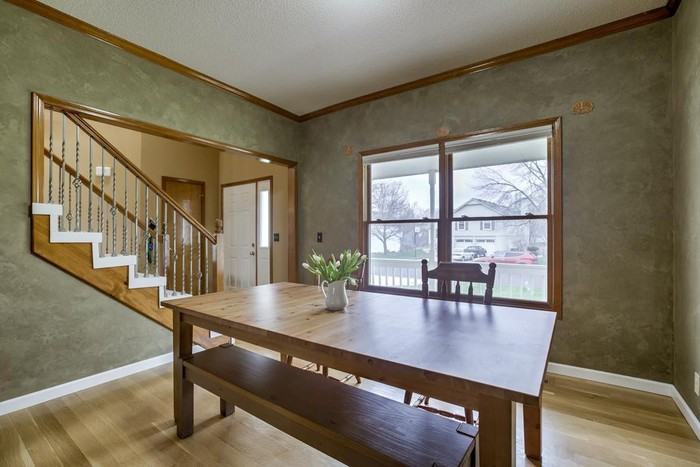 15860 Glenwood - Photo 2 of 22