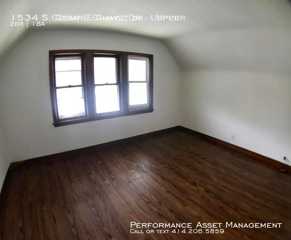 2223 S 21st St Milwaukee Wi 53215 2 Bedroom House For Rent