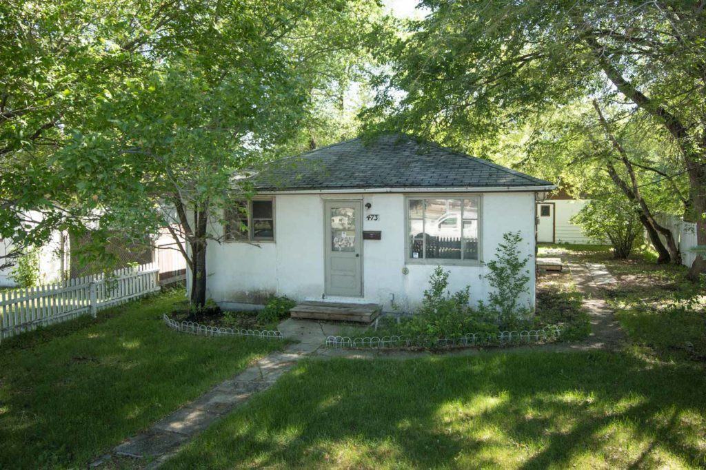 473 St.Anne’s Road Apartments 473 St. Annes Raod, Winnipeg, MB R2M