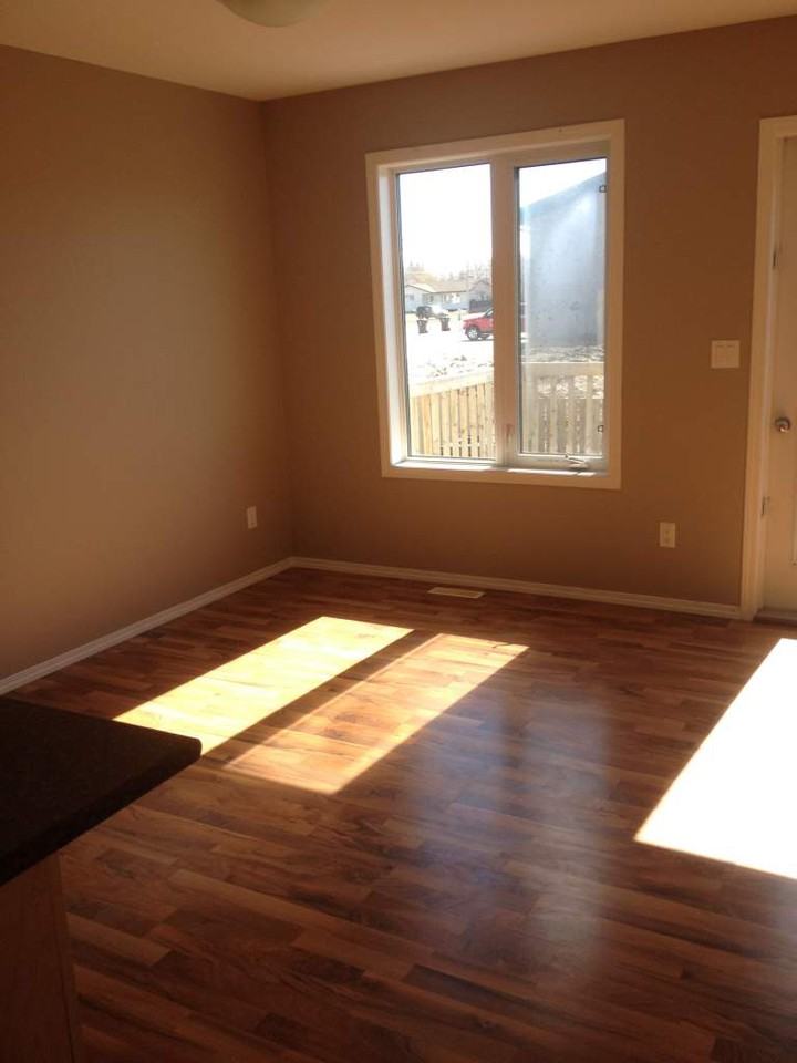 515 Centennial Blvd - Photo 2 of 15