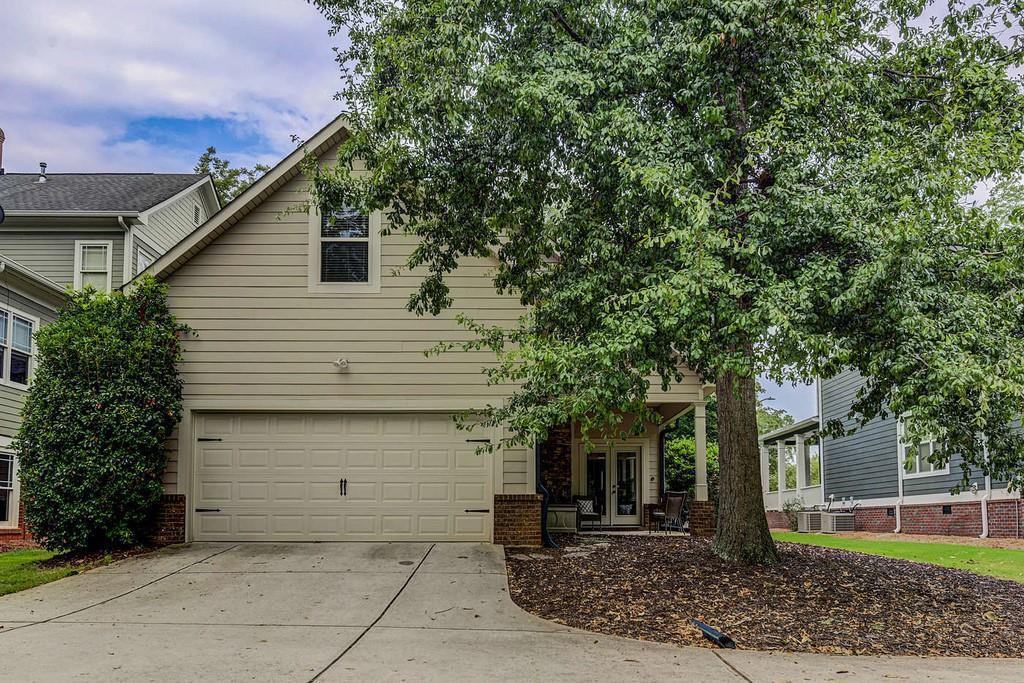82 Sloan Street - Photo 3 of 36
